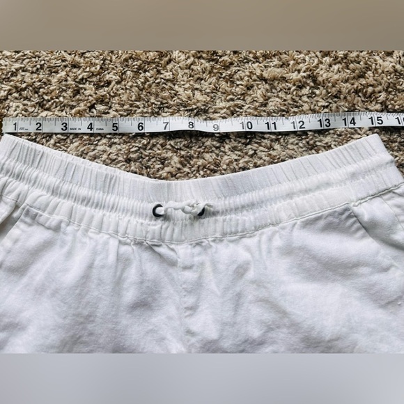Love Tree White Sporty-Dressy Style Easy Wear, Elastic Waistband Linen Shorts L - Picture 4 of 7